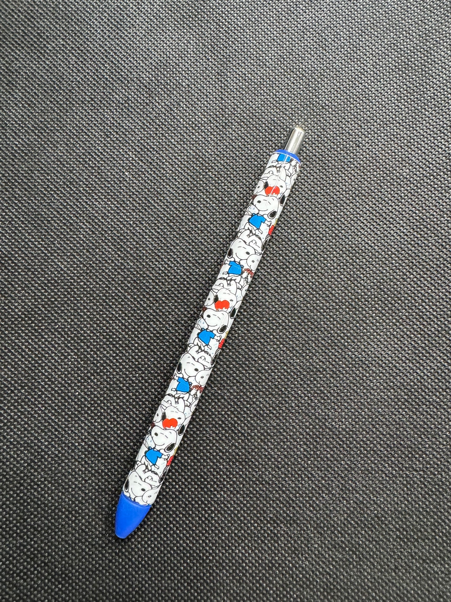 Snoopy pen